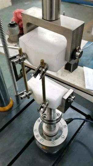 膝關(guān)節(jié)脛骨托生物力學(xué)壓縮疲勞試驗機產(chǎn)品介紹