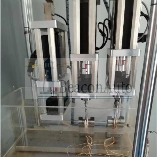 鎖扣帶袢鈦板動態(tài)疲勞試驗機