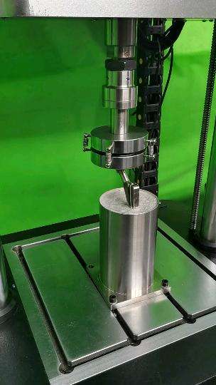 1636618029670353.jpg 往復疲勞試驗機1.jpg