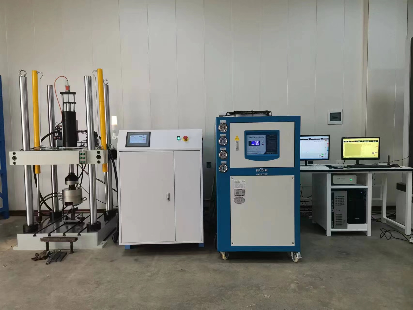 00DST1231預(yù)埋槽道疲勞試驗機83 (1).jpg