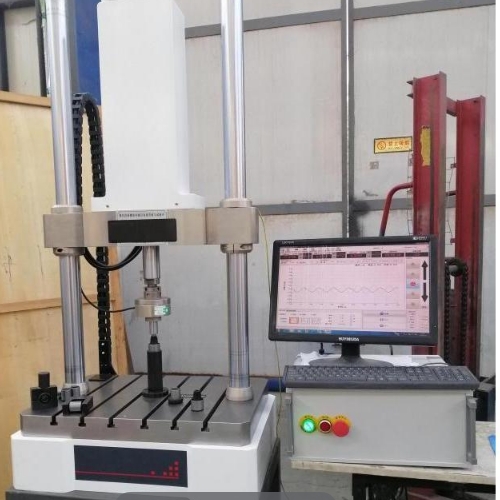 1699425816407830.png 0下頜骨咬合力試驗(yàn)機(jī) 電子式動靜態(tài)試驗(yàn)主要由一臺主機(jī)、全數(shù)字單通道伺服控制器以及計算機(jī)打印機(jī)、相關(guān)試驗(yàn)軟件、其它必要的附件等組成。.png